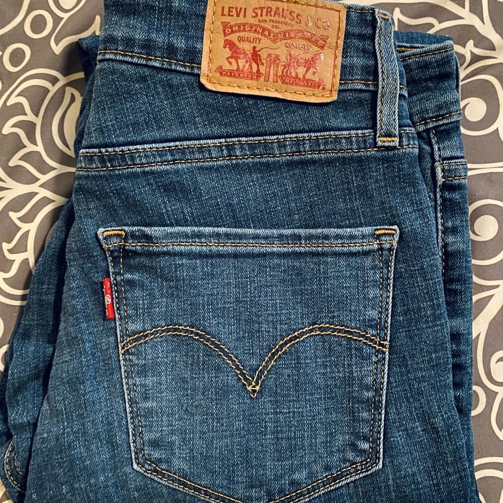 721 Levi’s skinny jeans 👖